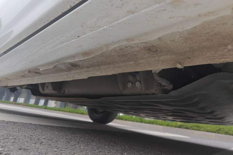 Used Geely Galaxy Panda 2025 210 km – Yuanqi Bear Chassis Front Right