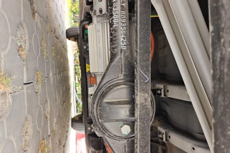 Used Geely Galaxy Panda 2025 210 km – Yuanqi Bear Chassis Rear