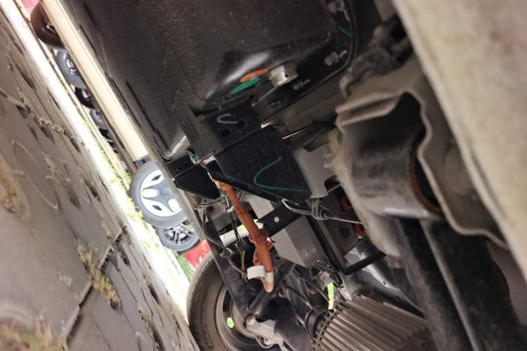 Used Geely Galaxy Panda 2025 210 km – Yuanqi Bear Chassis Rear Left