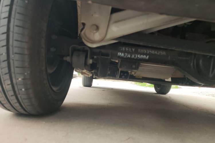 Used Geely Galaxy Panda 2025 210 km – Yuanqi Bear Chassis Rear Left
