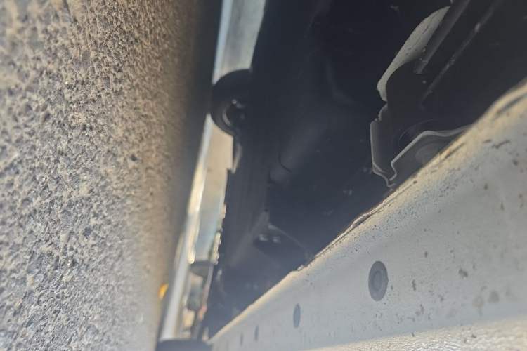 Used Geely Galaxy Panda 2025 210 km – Yuanqi Bear Chassis Rear Right