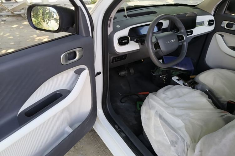 Used Geely Galaxy Panda 2025 210 km – Yuanqi Bear Driver Seat
