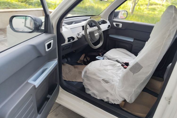 Used Geely Galaxy Panda 2025 210 km – Yuanqi Bear Driver Seat