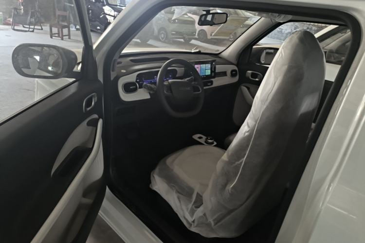 Used Geely Galaxy Panda 2025 210 km – Yuanqi Bear Driver Seat