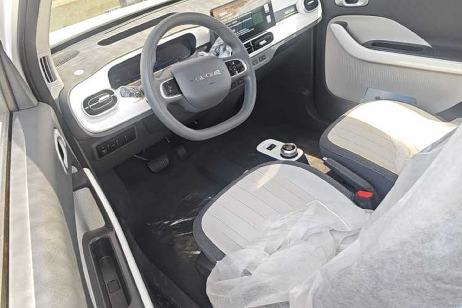 Used Geely Galaxy Panda 2025 210km Panda Rider Driver Seat