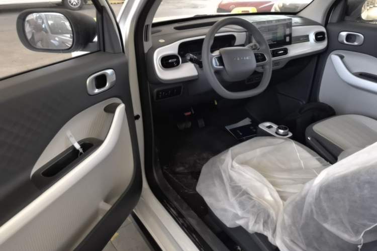 Used Geely Galaxy Panda 2025 210km Panda Rider Driver Seat