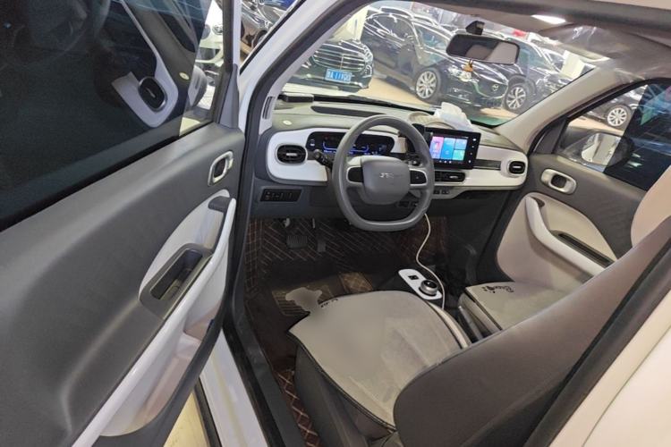 Used Geely Galaxy Panda 2025 210km Panda Kart Driver Seat