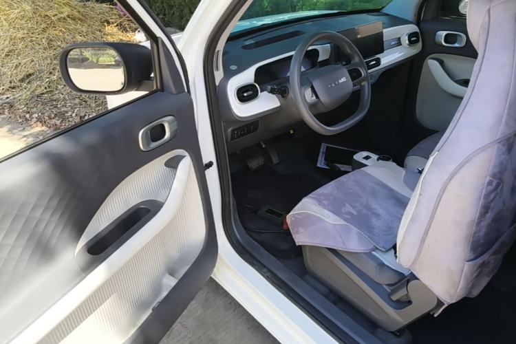 Used Geely Galaxy Panda 2025 210 km – Yuanqi Bear Driver Seat