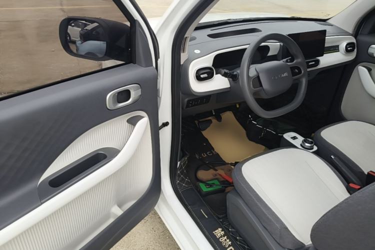 Used Geely Galaxy Panda 2025 210 km – Yuanqi Bear Driver Seat