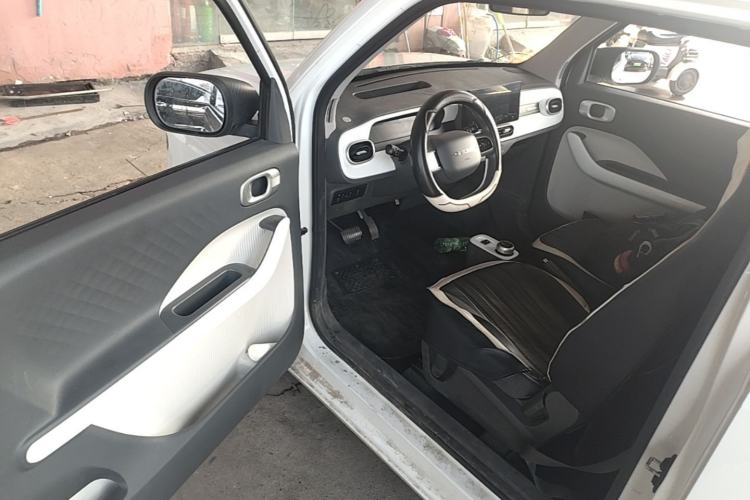 Used Geely Galaxy Panda 2025 210 km – Yuanqi Bear Driver Seat