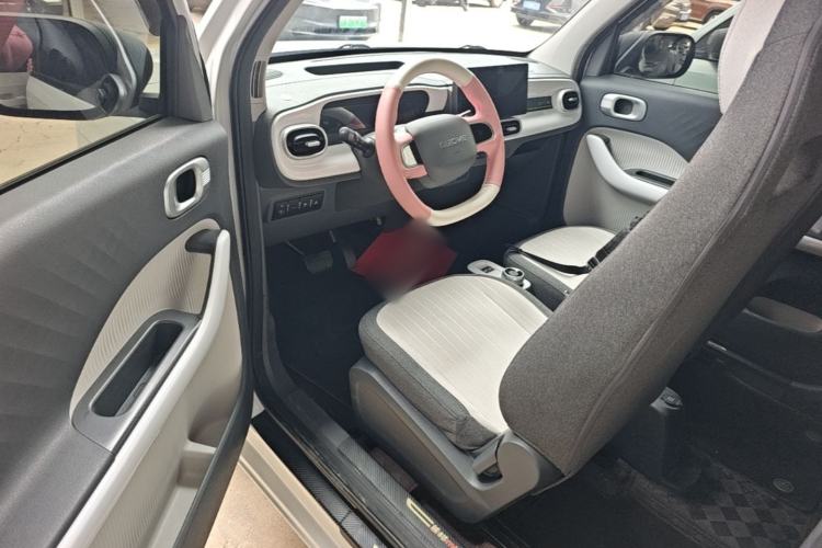 Used Geely Galaxy Panda 2025 210 km – Yuanqi Bear Driver Seat