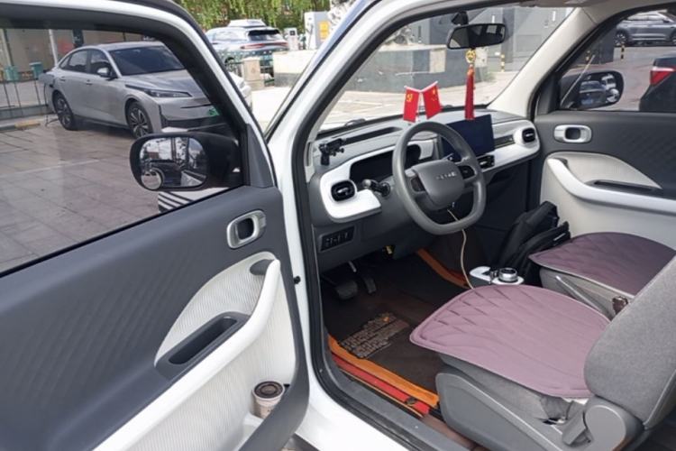 Used Geely Galaxy Panda 2025 210km Panda Kart Driver Seat