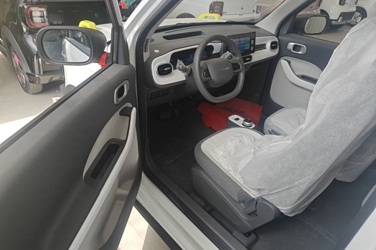 Used Geely Galaxy Panda 2025 210km Panda Rider Driver Seat