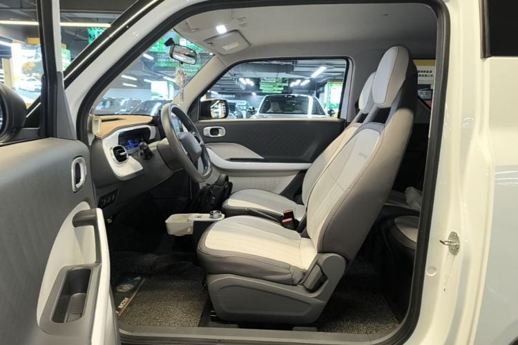 Used Geely Galaxy Panda 2025 210km Panda Kart Driver Seat