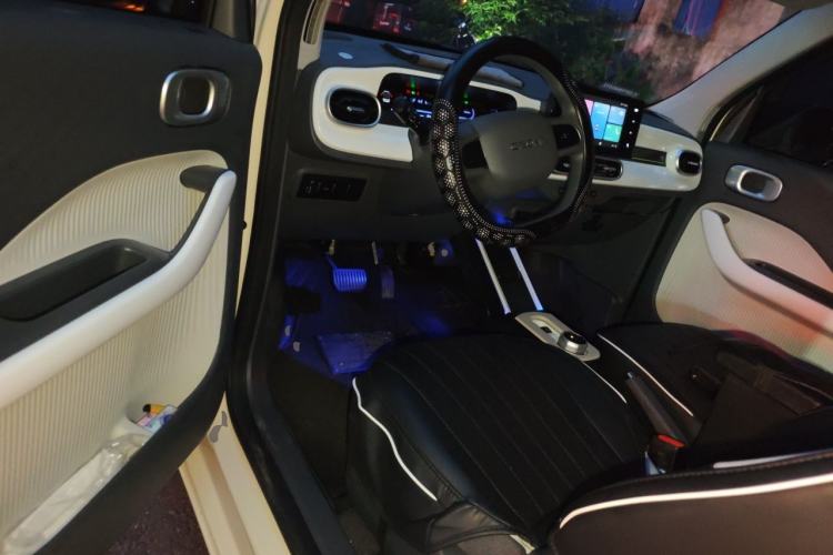 Used Geely Galaxy Panda 2025 210 km – Yuanqi Bear Driver Seat
