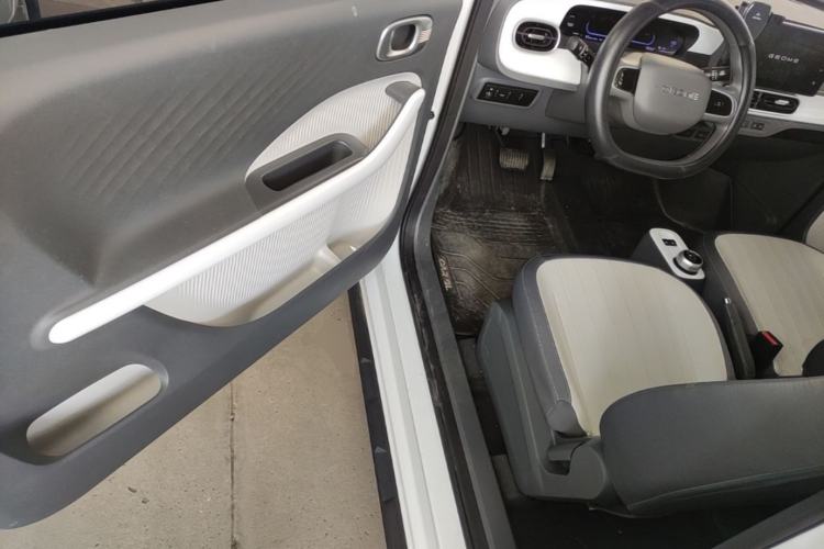Used Geely Galaxy Panda 2025 210km Panda Rider Driver Seat