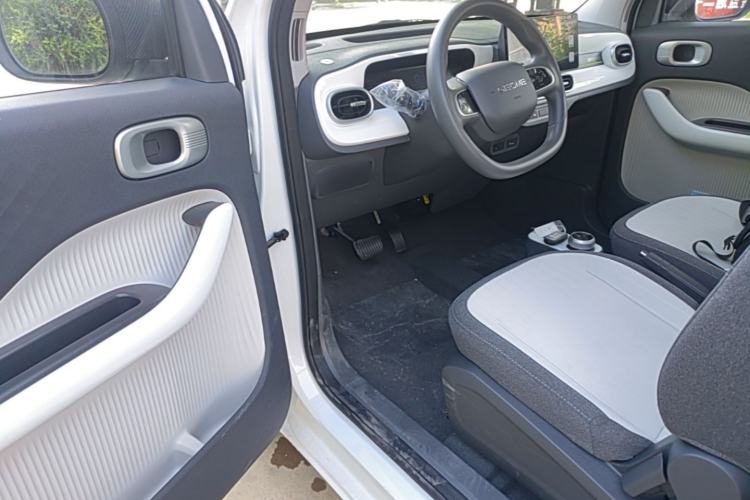 Used Geely Galaxy Panda 2025 210 km – Yuanqi Bear Driver Seat