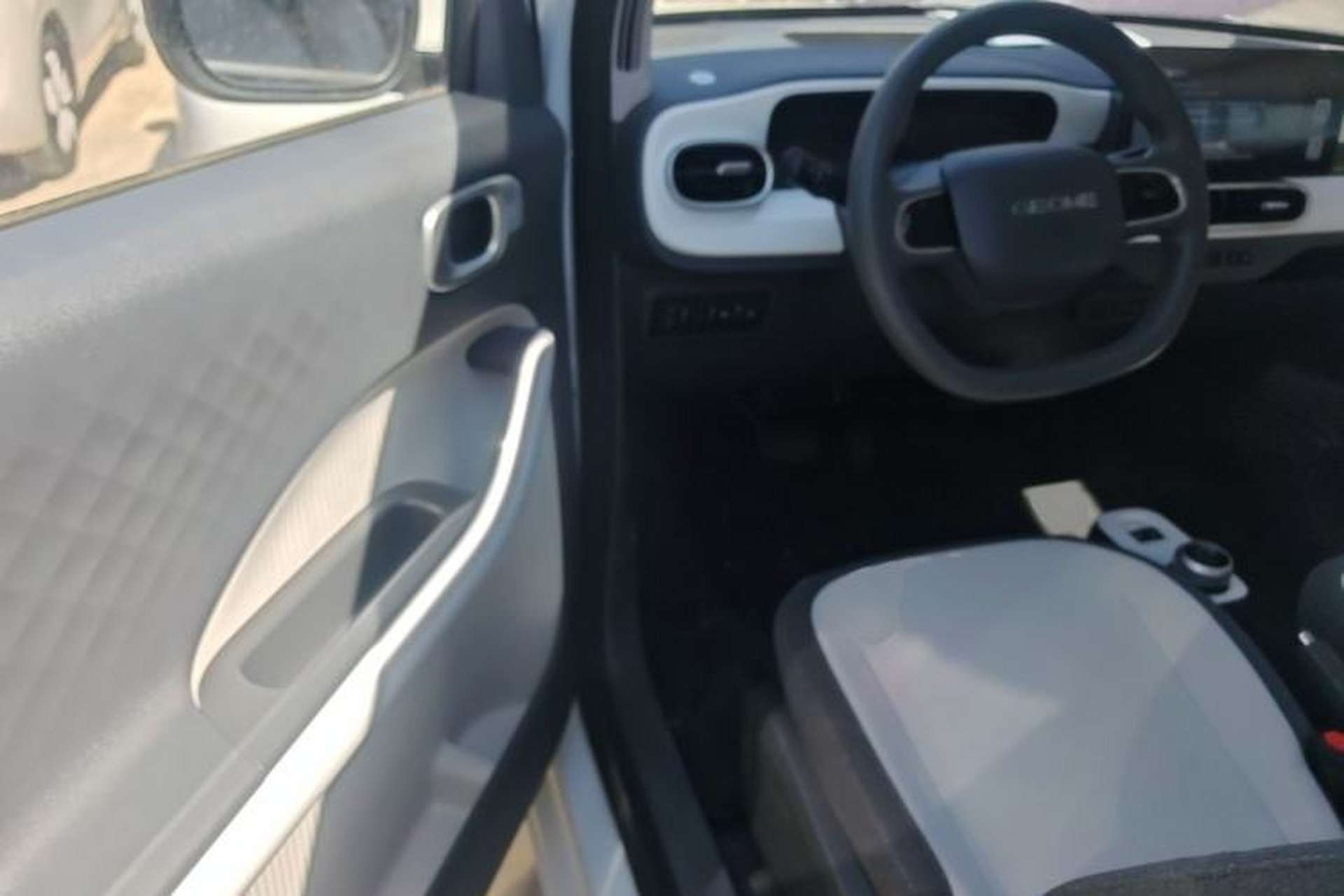 Used Geely Galaxy Panda 2025 210 km – Yuanqi Bear Driver Seat
