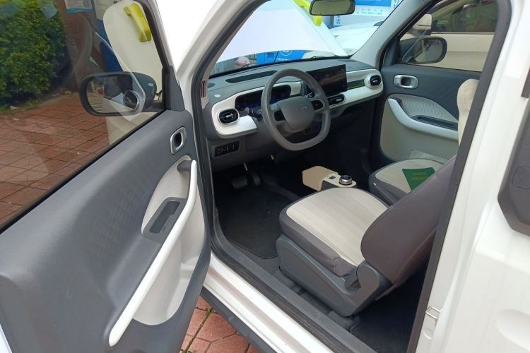 Used Geely Galaxy Panda 2025 210km Panda Rider Driver Seat