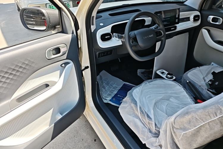 Used Geely Galaxy Panda 2025 210 km – Yuanqi Bear Driver Seat