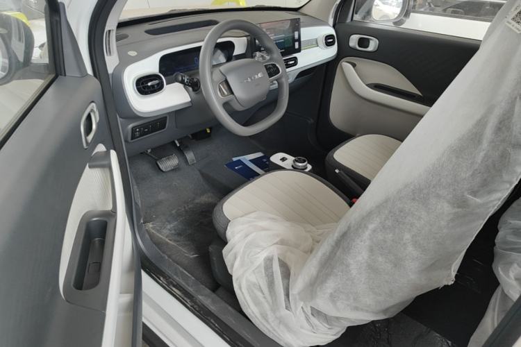 Used Geely Galaxy Panda 2025 210km Panda Rider Driver Seat