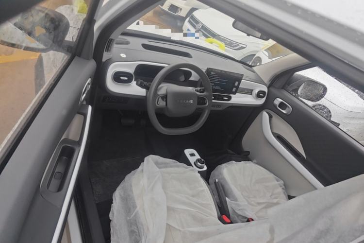 Used Geely Galaxy Panda 2025 210km Panda Rider Driver Seat