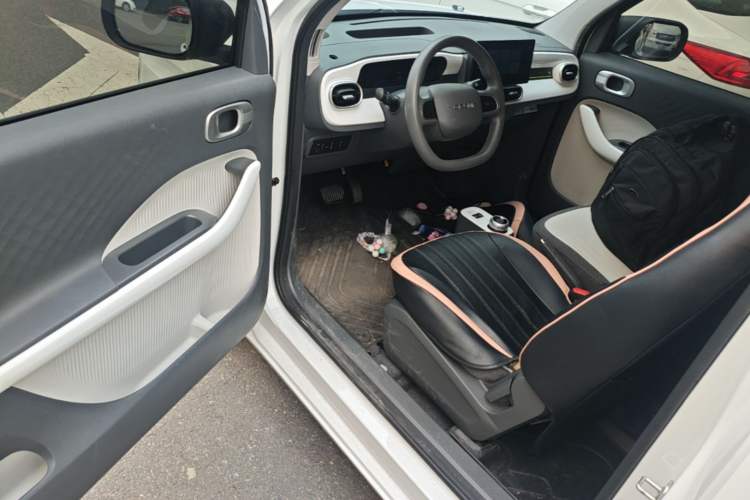 Used Geely Galaxy Panda 2025 210 km – Yuanqi Bear Driver Seat