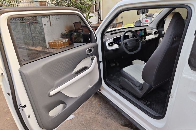 Used Geely Galaxy Panda 2025 210km Panda Rider Driver Seat