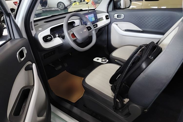 Used Geely Galaxy Panda 2025 210km Panda Kart Driver Seat