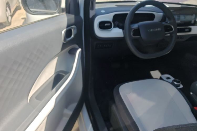 Used Geely Galaxy Panda 2025 210 km – Yuanqi Bear Driver Seat
