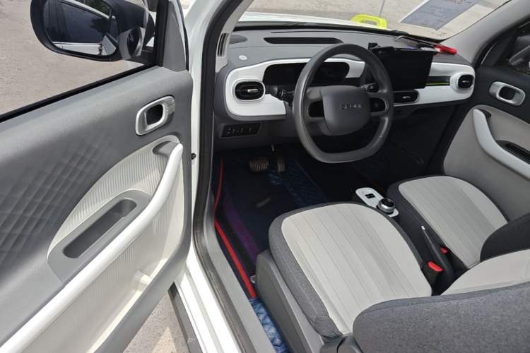 Used Geely Galaxy Panda 2025 210km Panda Rider Driver Seat