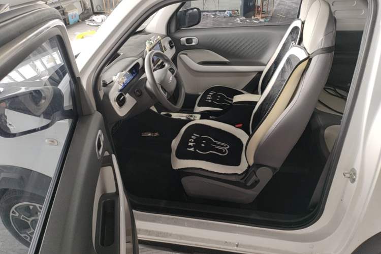 Used Geely Galaxy Panda 2025 210km Panda Rider Driver Seat
