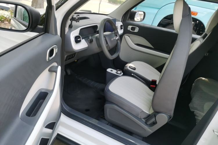 Used Geely Galaxy Panda 2025 210km Panda Kart Driver Seat