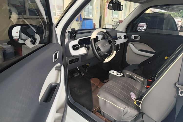 Used Geely Galaxy Panda 2025 210 km – Yuanqi Bear Driver Seat