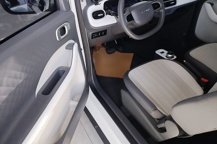 Used Geely Galaxy Panda 2025 210km Panda Rider Driver Seat
