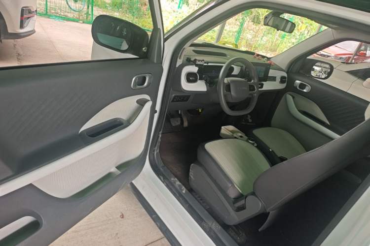 Used Geely Galaxy Panda 2025 210km Panda Rider Driver Seat