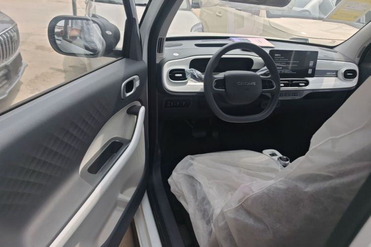 Used Geely Galaxy Panda 2025 210km Panda Kart Driver Seat