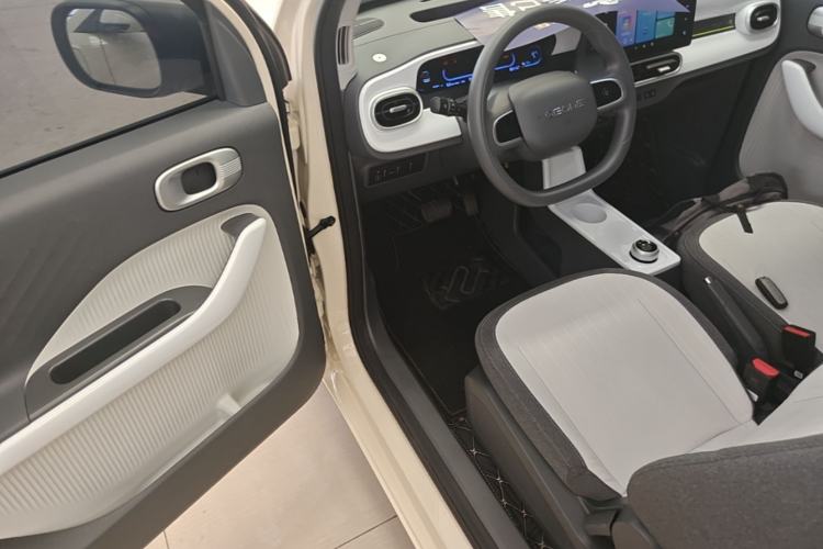 Used Geely Galaxy Panda 2025 210 km – Yuanqi Bear Driver Seat