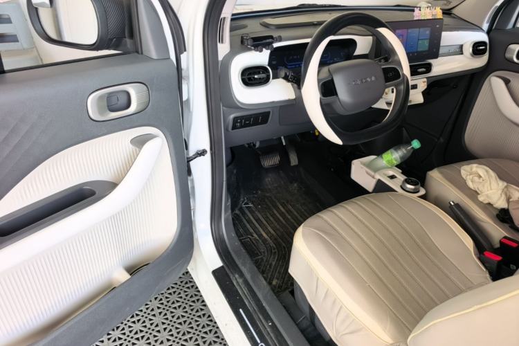 Used Geely Galaxy Panda 2025 210 km – Yuanqi Bear Driver Seat