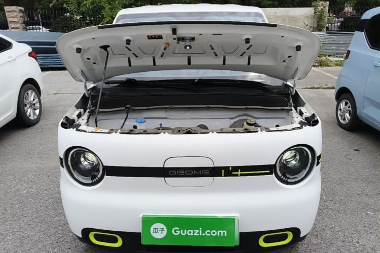 Used Geely Galaxy Panda 2025 210 km – Yuanqi Bear Engine Bay