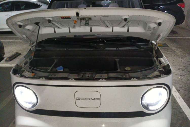 Used Geely Galaxy Panda 2025 210km Panda Kart Engine Bay
