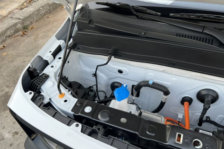 Used Geely Galaxy Panda 2025 210km Panda Rider Engine Bay
