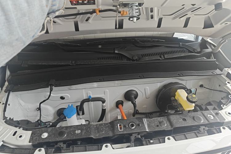 Used Geely Galaxy Panda 2025 210km Panda Rider Engine Bay