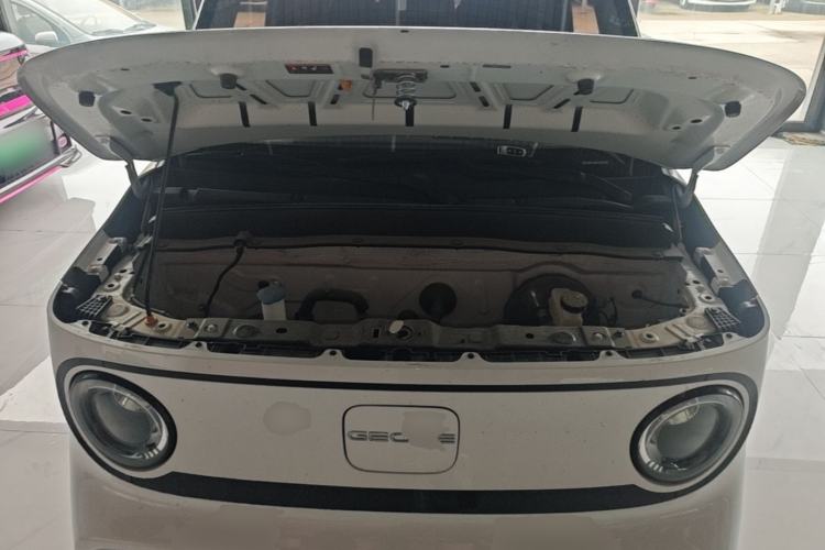 Used Geely Galaxy Panda 2025 210km Panda Kart Engine Bay