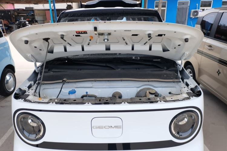 Used Geely Galaxy Panda 2025 210km Panda Kart Engine Bay