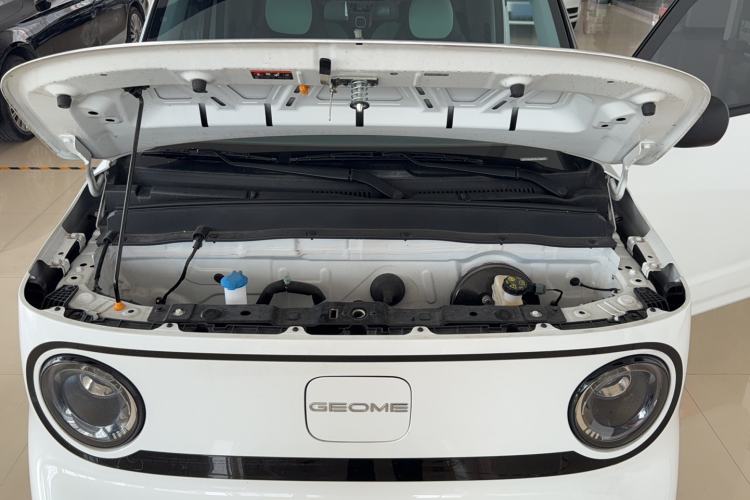 Used Geely Galaxy Panda 2025 210km Panda Kart Engine Bay