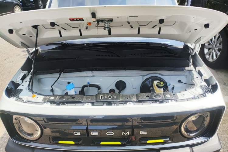 Used Geely Galaxy Panda 2025 210km Panda Rider Engine Bay