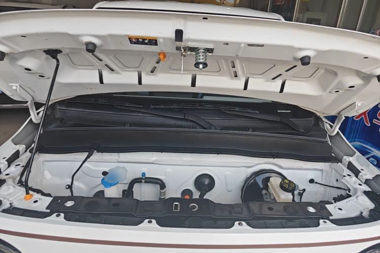 Used Geely Galaxy Panda 2025 210 km – Yuanqi Bear Engine Bay