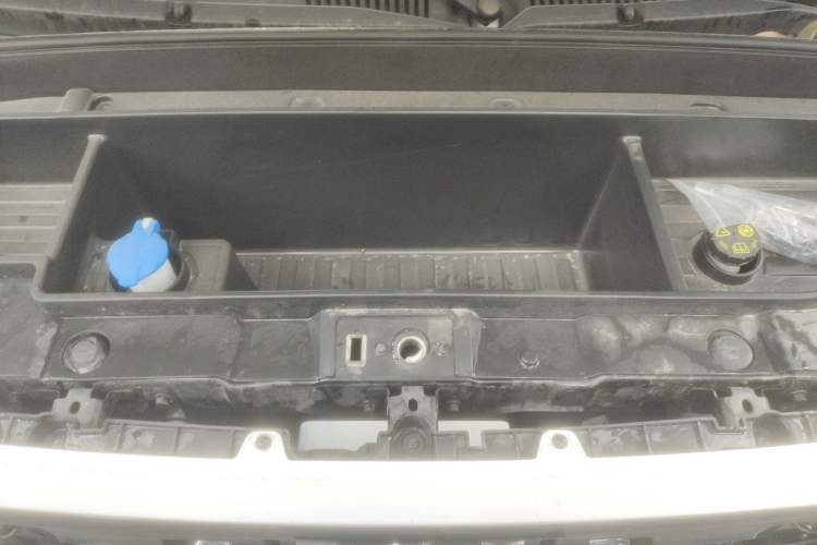 Used Geely Galaxy Panda 2025 210km Panda Rider Engine Bay