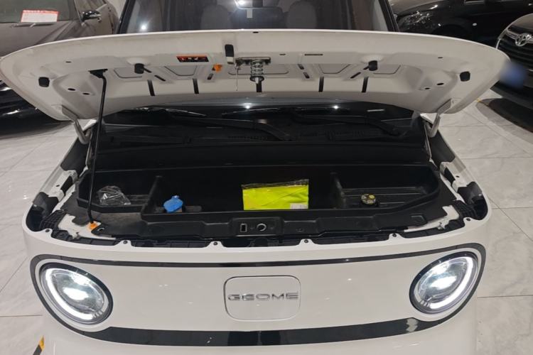 Used Geely Galaxy Panda 2025 210km Panda Kart Engine Bay